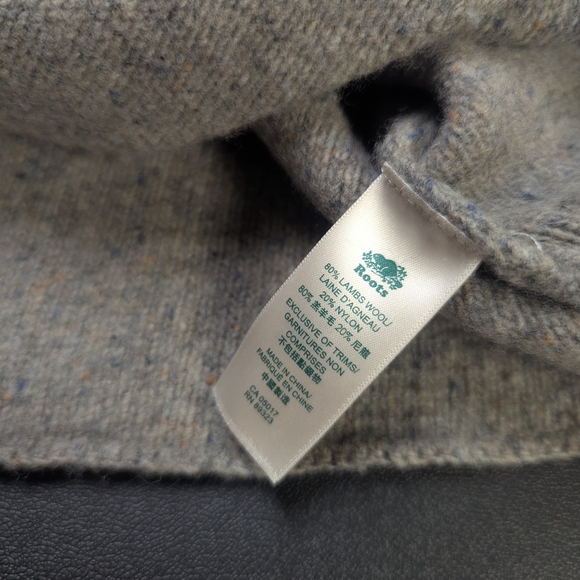 Woman Medium Roots Bundle! - Picture 9 of 14